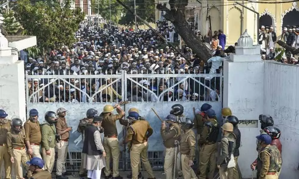 From Lucknow to Hyderabad, protests across campuses against police crackdown in Jamia