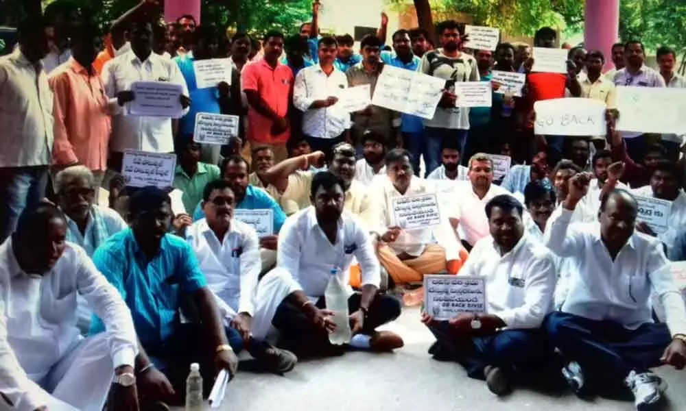 Yadadri-Bhongir: Villagers up in arms against polluting industries in the district