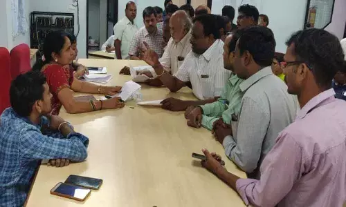 Residents of Nagarjuna Nagar Colony complain of foul smell