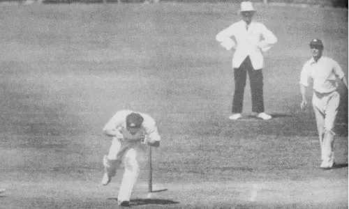 Lyon unfazed by Kiwis Bodyline barrage