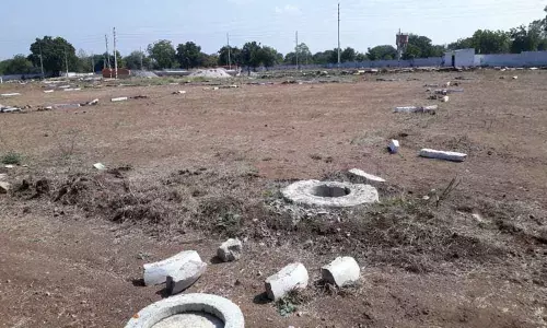 Officials raze realty projects flouting rules