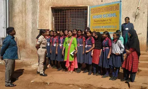 Dont hesitate to call cops in distress