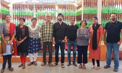 Ruk Jana Nahin, Tu Kahin Haar Ke