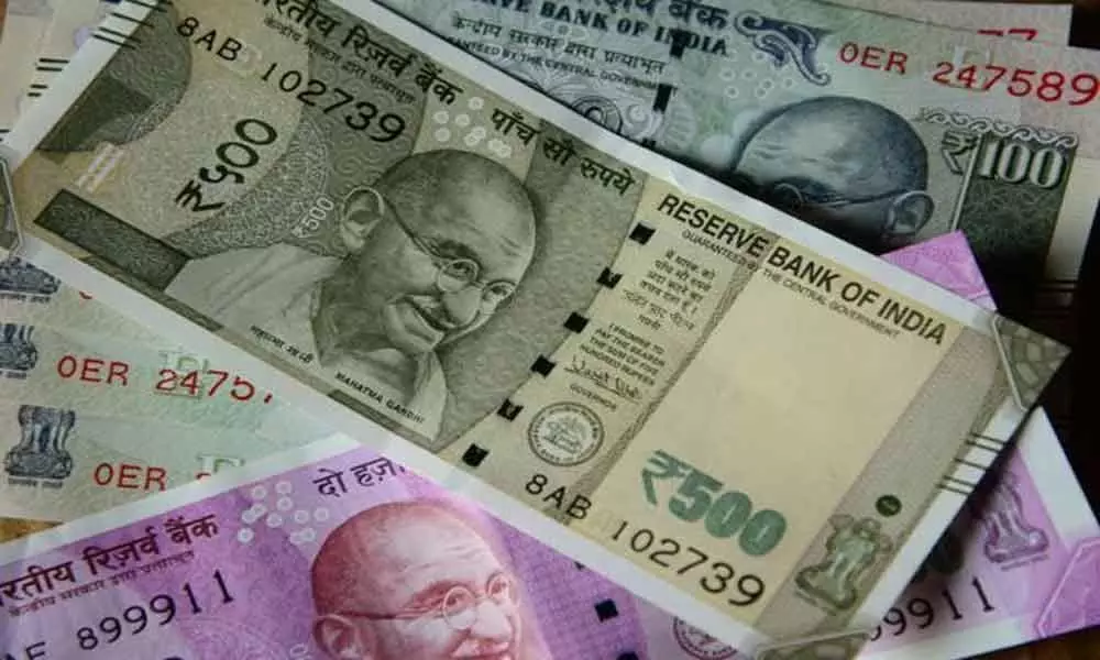 Rupee rises 4 paise to 70.96 against USD in early trade
