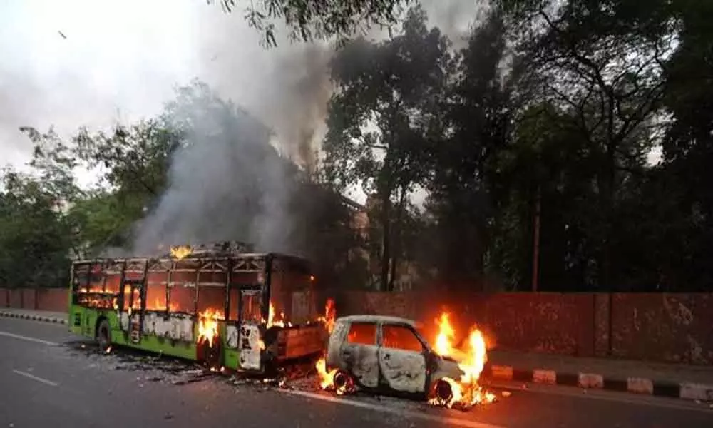 Delhi Violence: Supreme Court says HCs be approached with pleas, questions burning of buses during CAA stir
