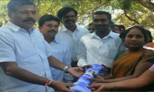 Nagarkurnool: Nets worth 12 lakh distributed to fishermen