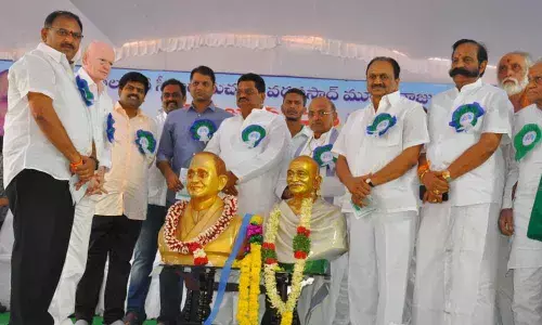 Encourage bright students, Deputy CM P Subhash Chandra Bose tells teachers