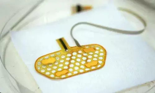 Wearable monitoring device helps people with swallowing disorders: Study