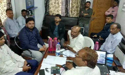 Corporator Mohammed Naseeruddin holds meet on LED streetlights