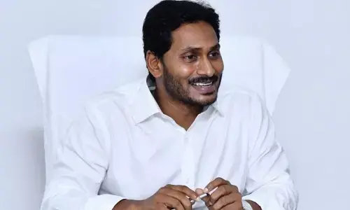 CM Jagan Reddy reviews Nadu-Nedu scheme, to lay the foundation stone for 5000 health sub-centres in January