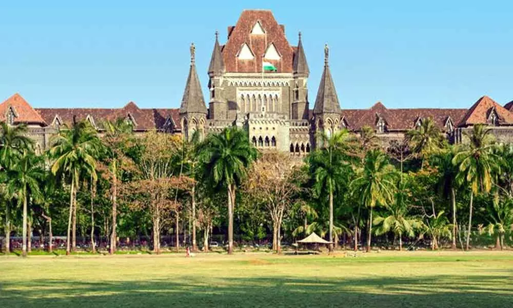 Bombay HC orders trial of eight Railway Police personnels for custodial death of man