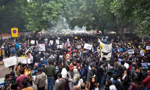 Anti-CAA Protests: Hundreds detained on single day in pan-India protest