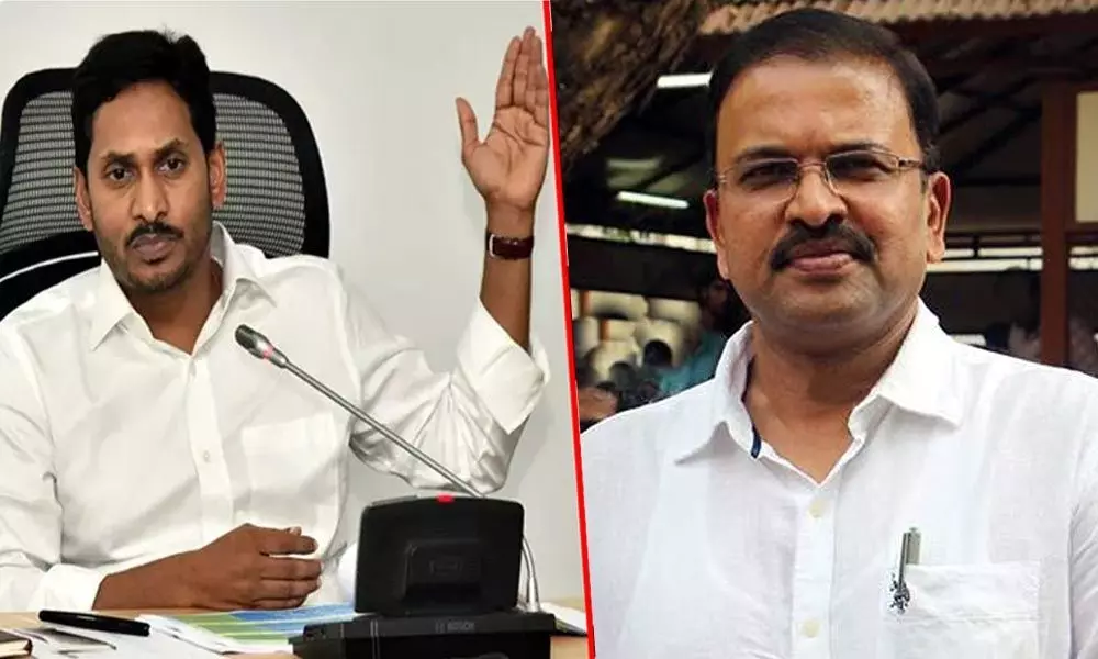 Former CBI JD Lakshminarayana backs CM Jagans decision of mooting three capitals