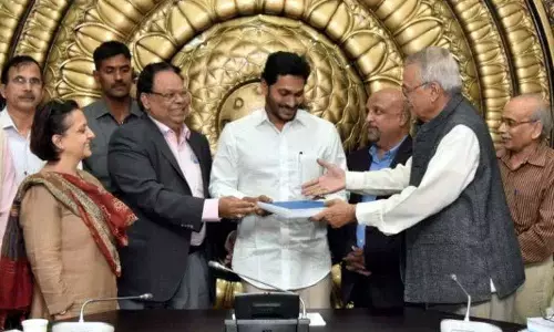 Secretariate at Visakhapatnam and High Court in Kurnool, says GN Rao Committee