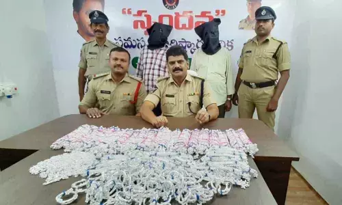 Police arrested two persons for carrying silver ornaments without waybills