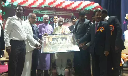 Bandaru Dattatreya attends pre-Christmas fete in Bagh Lingampally