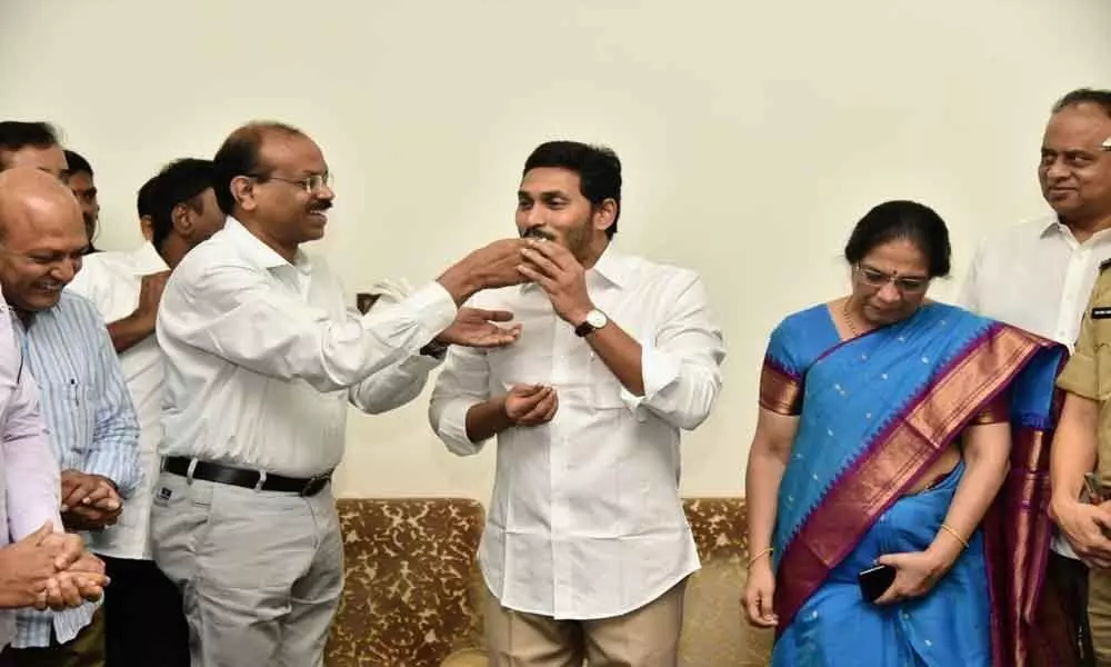 AP CM YS Jagans birthday celebrations at Tadepalli camp office