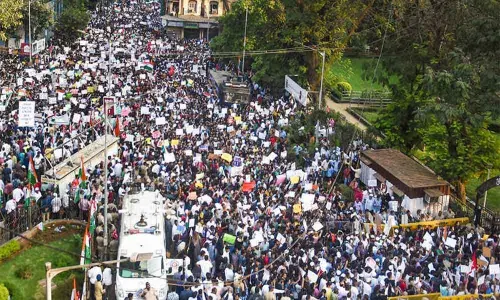 Maharashtra: 20 detained, 130 booked for violence during anti-CAA protests