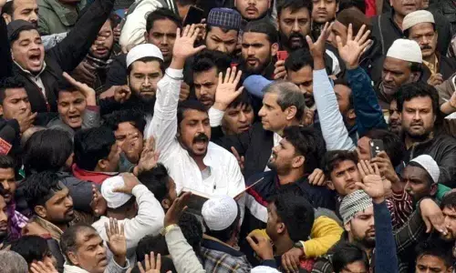 Anti-CAA protests: Bhim Army chief Chandrasekhar Azad taken to Tiz Hazari Court