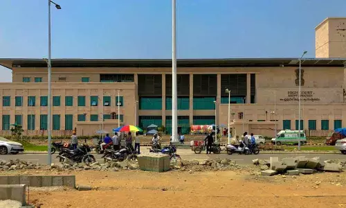 Ryots knock at AP High Courts door