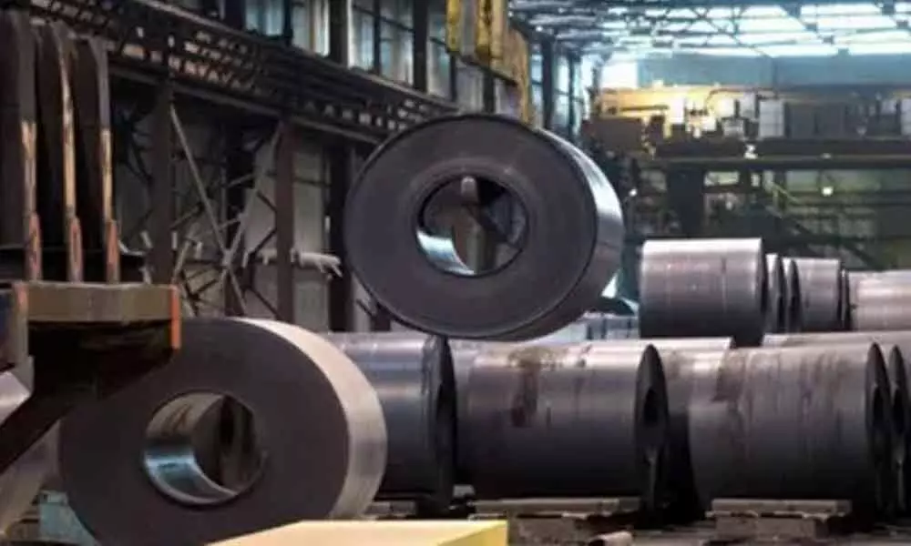 Steel output falls for 2nd straight month