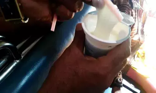Lassi unfit for consumption served in Ratnachal Exp