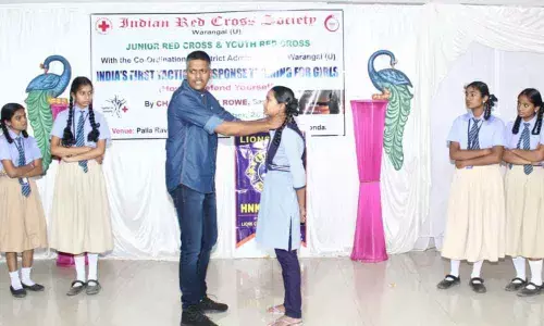 Warangal: Dont let your guard down says Chakradhari Rowe, a Protection and Counter-Terrorism expert