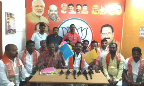 Kamareddy: BJP to complain on corruption in the municipality