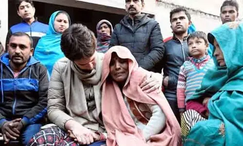 Rahul, Priyanka Gandhi visit families of CAA violence victims