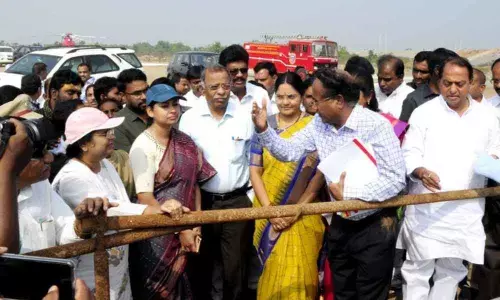 Speed up Sadarmat barrage works: CMO Secretary Smitha Sabharwal