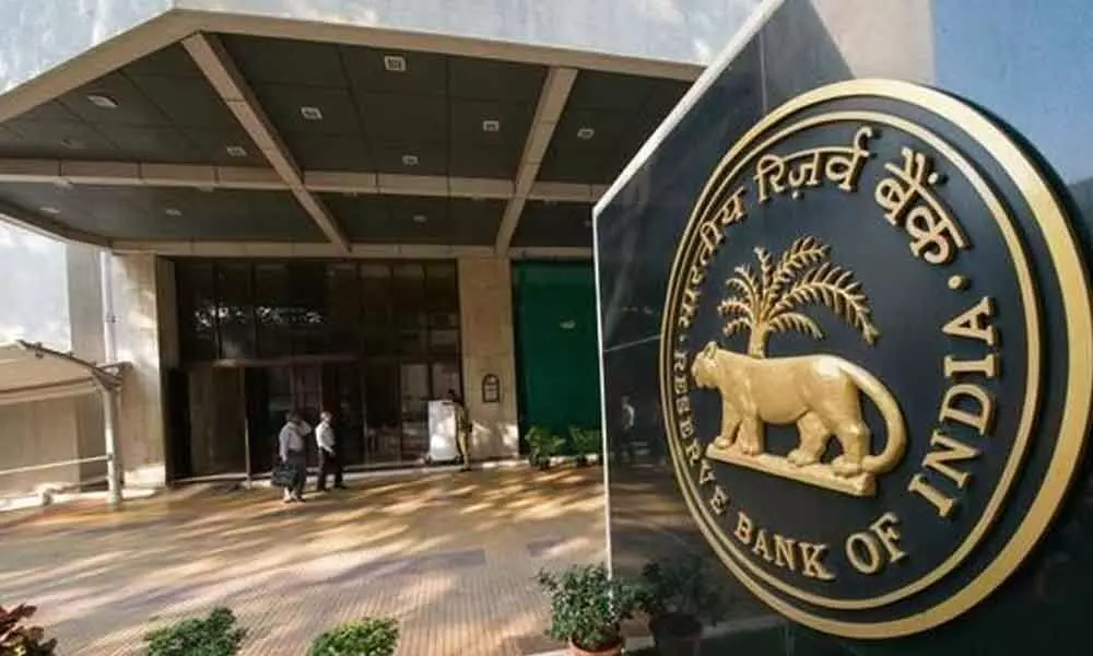 Access market for funds, not government recaps, RBI tells banks