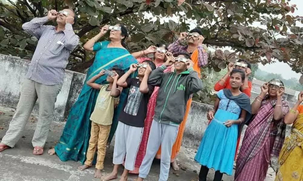 Warangal: Jana Vignana Vedika provides filters to view solar eclipse