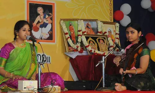 Artistes present vocal concerts at Nrityotsav in Vijayawada