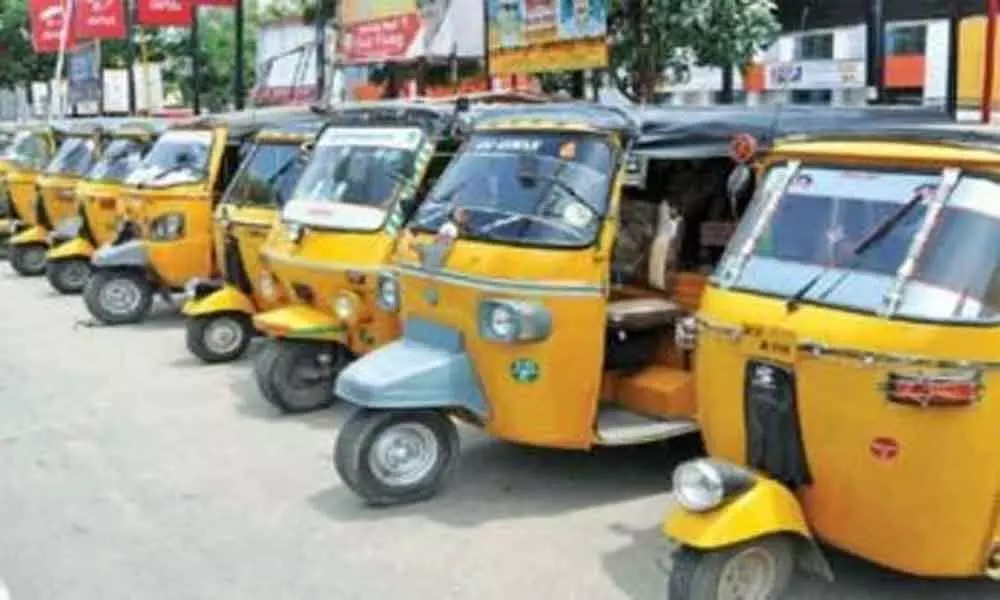 Telangana: Auto drivers call for one-day strike on Jan 8