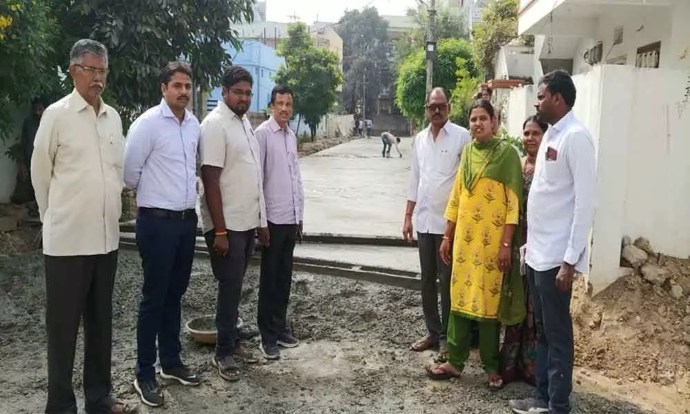 Hyderabad: CC road works quality inspected at Jawahar Colony