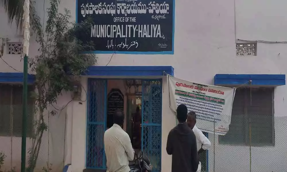 Civic issues haunting Halia municipality in Nalgonda