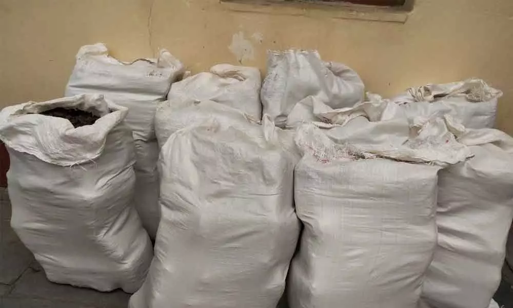 400 kg ganja seized, 6 held in Old City