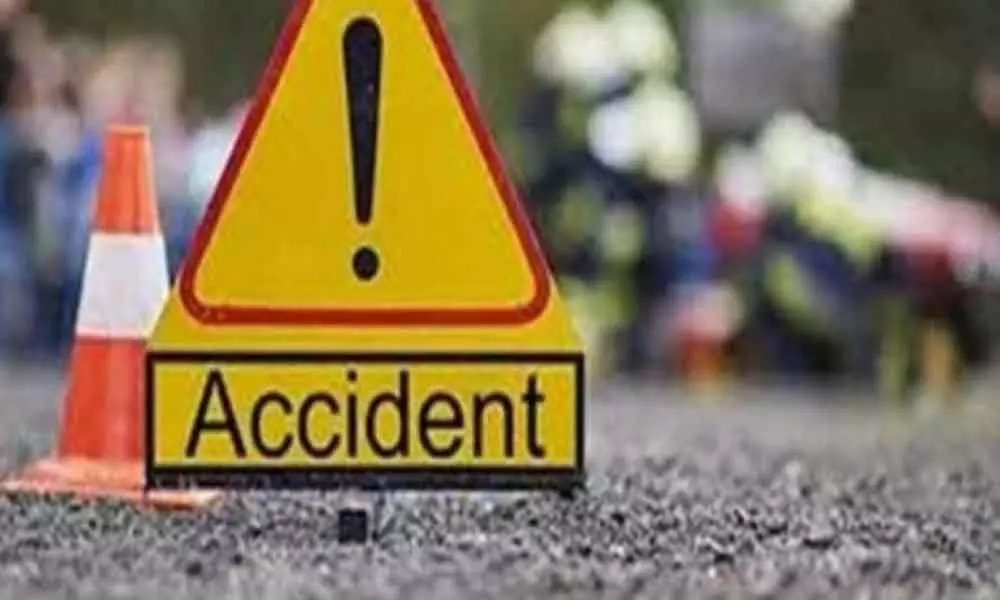 Telangana: 2 killed, 7 injured after tractor turns turtle in Khammam