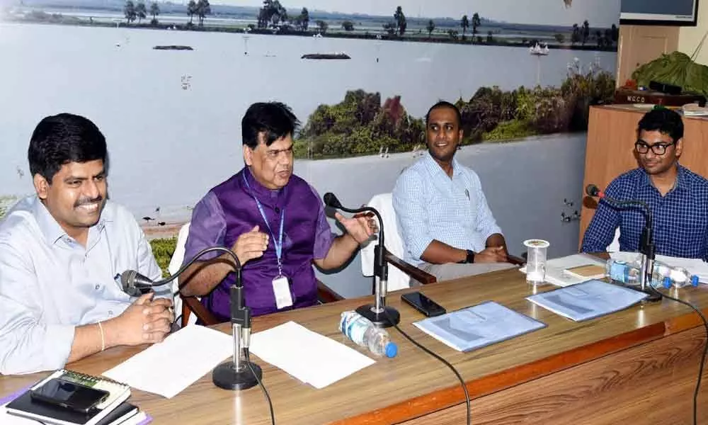 Revenue officials told to scout land for poor: PS CMO Praveen Prakash