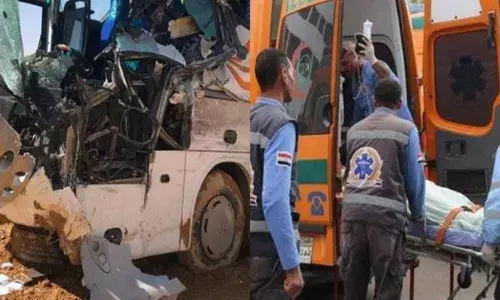 Indian killed in bus accident in Egypt, 16 tourists were on board