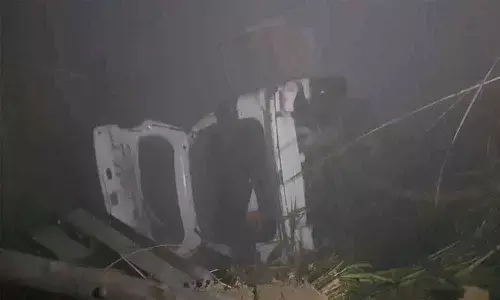 Six die, five injured as car plunges into canal in Greater Noida due to lack of visibility