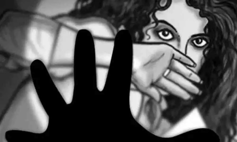 One held for molesting girl in Yadadri Bhuvanagiri district
