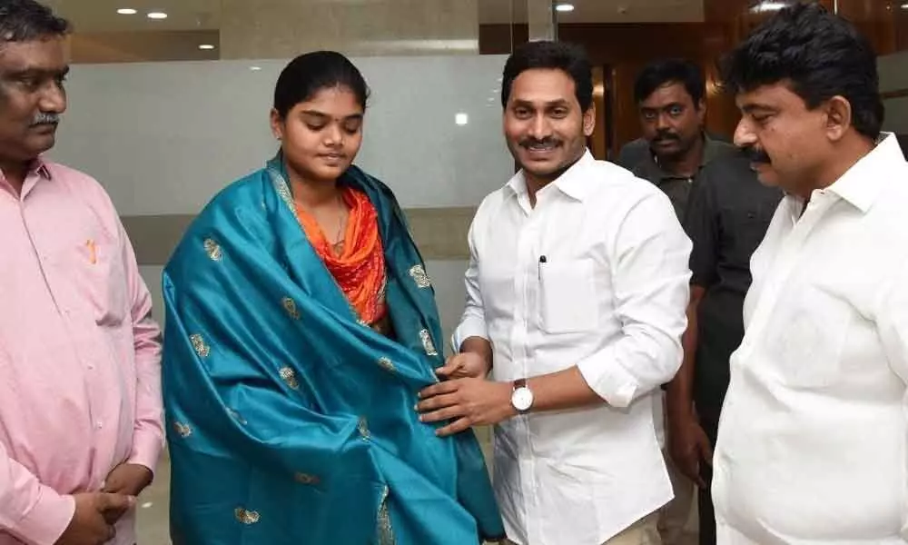 CM YS Jagan Mohan Reddy honours archer Jyothi Surekha