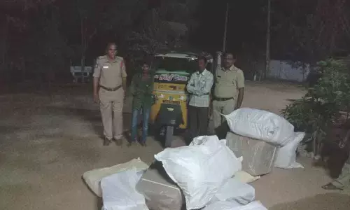 Kamareddy: Gutka packets worth 60,000 seized