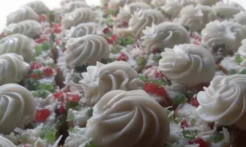 Anantapur with a festive mood to cheer New Year Day