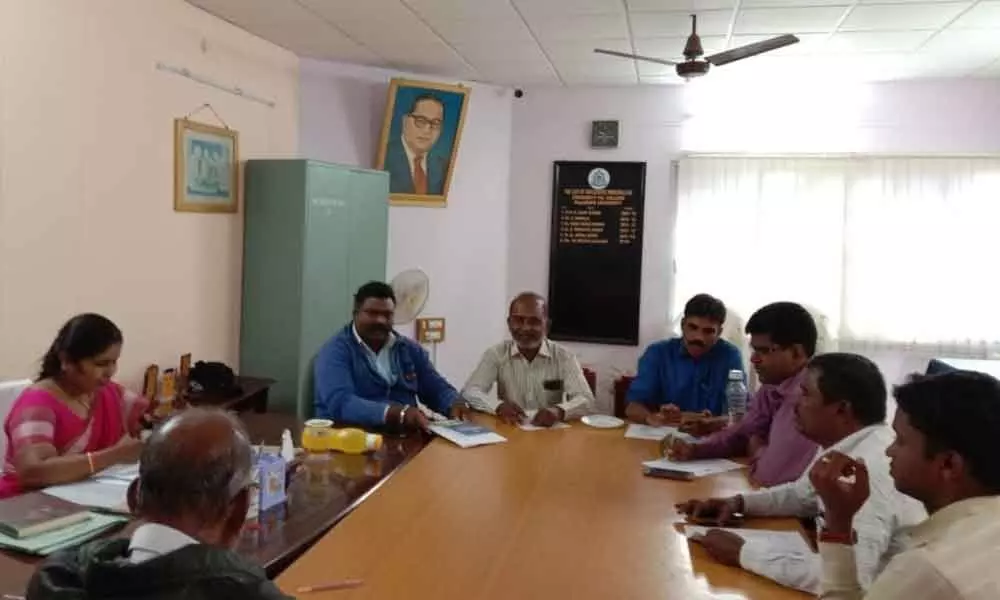 Mahbubnagar: Palamuru University authorities meet to draft NSS calendar