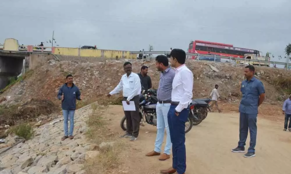 Rajanna Siricilla: Officials ordered to remove mudrocks in the back water of MMD canals