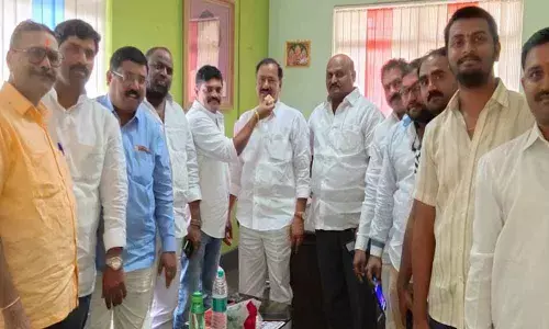 Habsiguda: MLA Bethi Subash Reddy greeted on New Year day