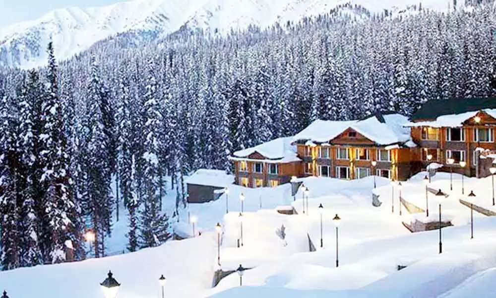 Love Snowfall? Places to visit In India you can see Snow in January