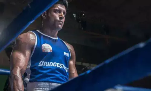 First look: Farhan Akhtar is ready to box in Toofan; see